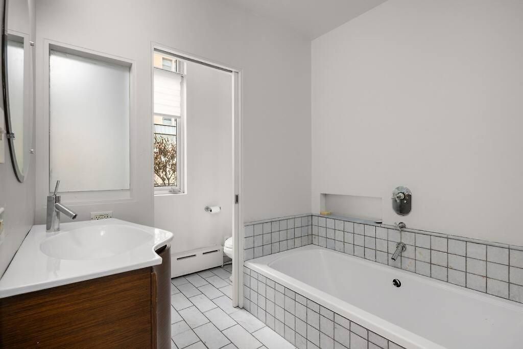 Village Place By Stayhaus 2br With 3 Terraces Apartment