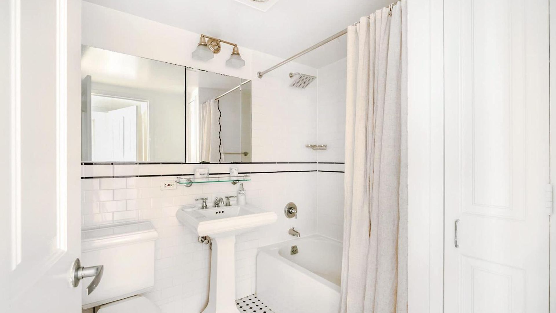 43-4d Newly Furnished 2br Full Service 24h Doorman Laundry Gym Apartment New York
