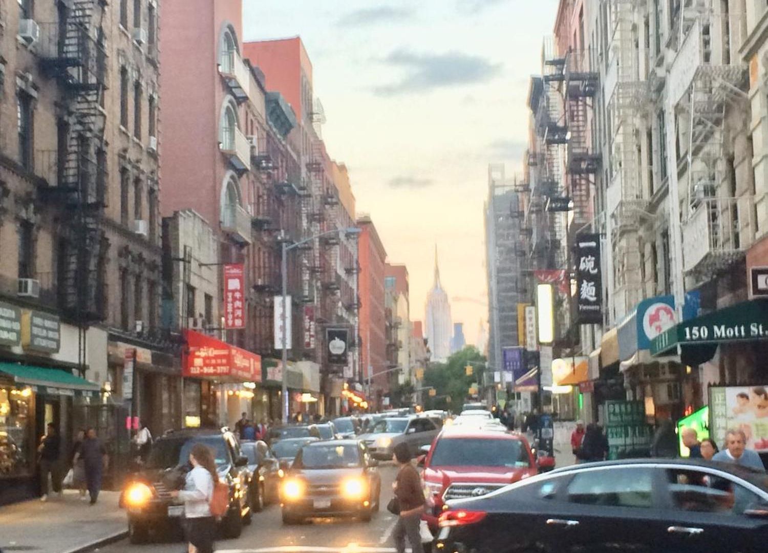 Big In Little Italy, Chinatown, Soho, Tribeca, Nyc New York