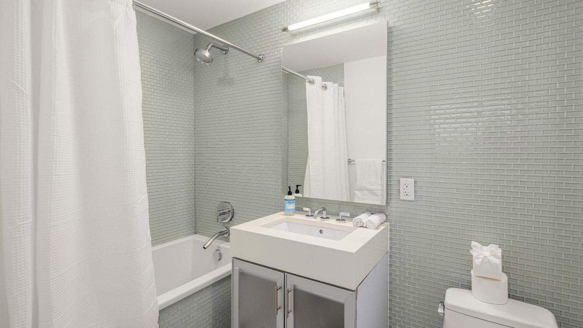 Apartment Apex Executive - Lenox Hill Ny *