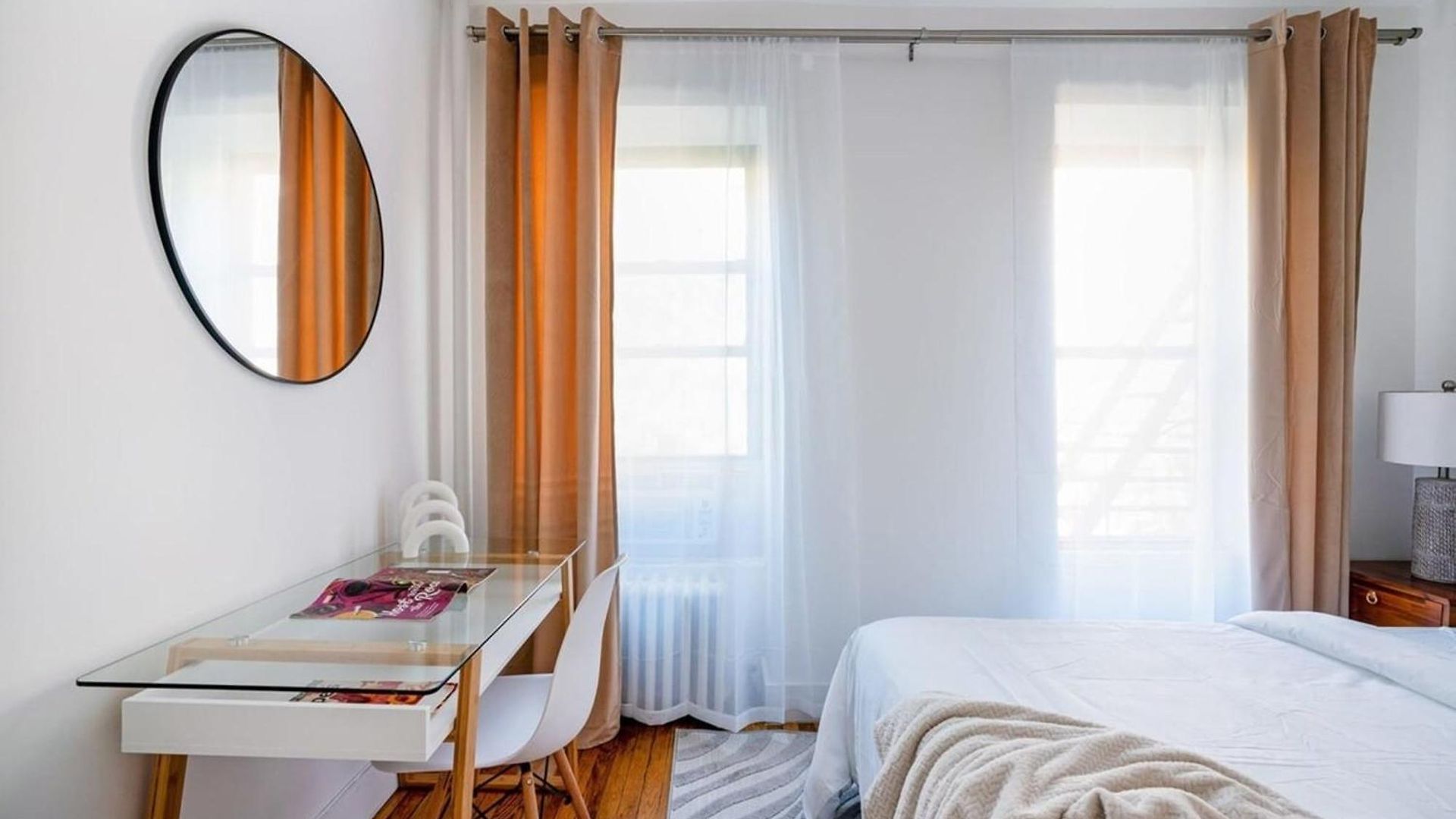 444 Midtown Apartment