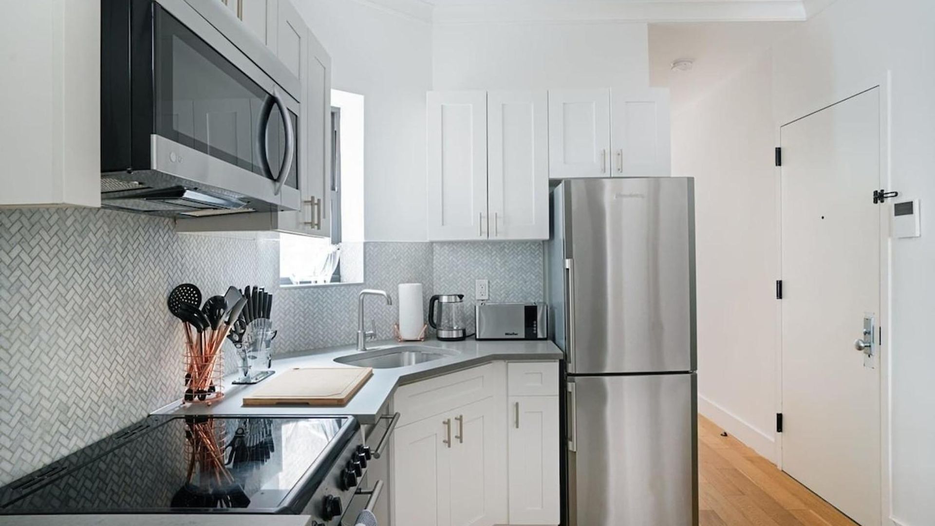 Apartment 1290 Ues