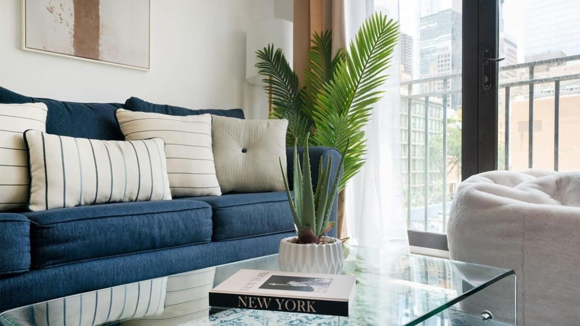 Apartment 809 Midtown