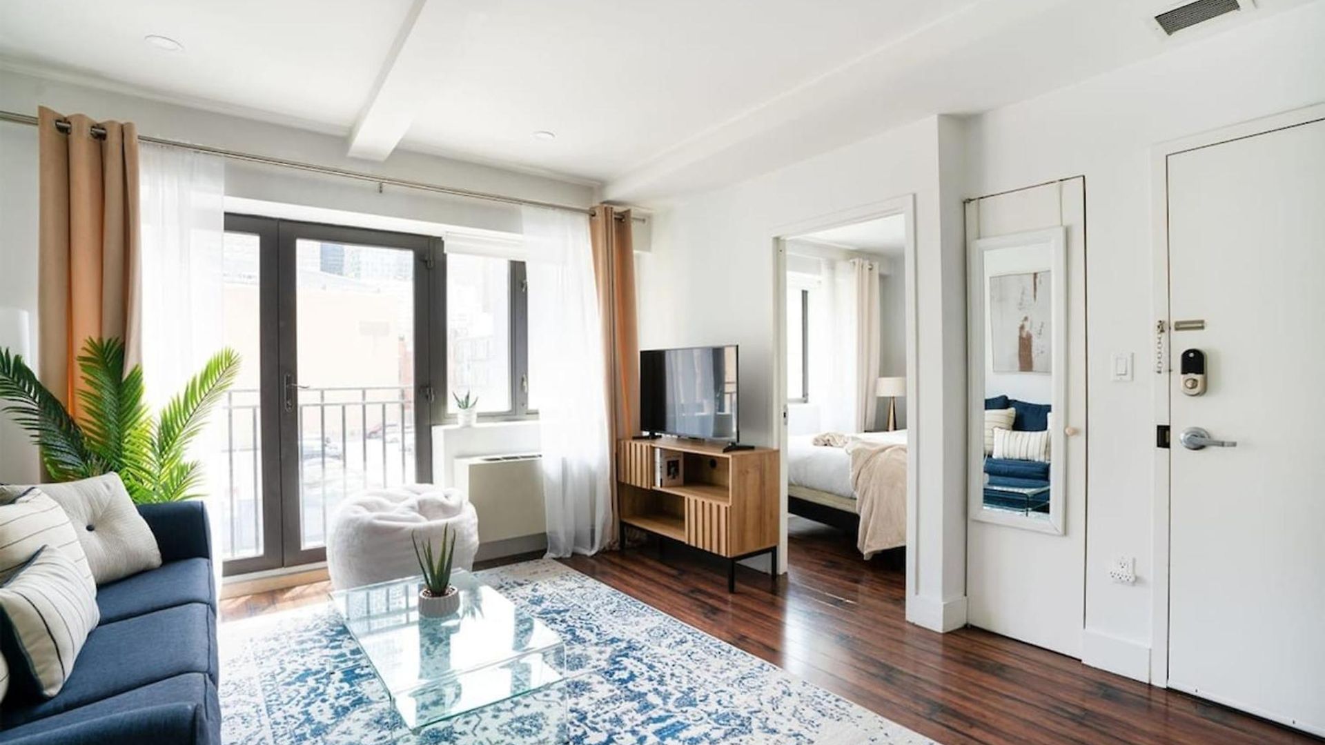 Apartment 809 Midtown New York