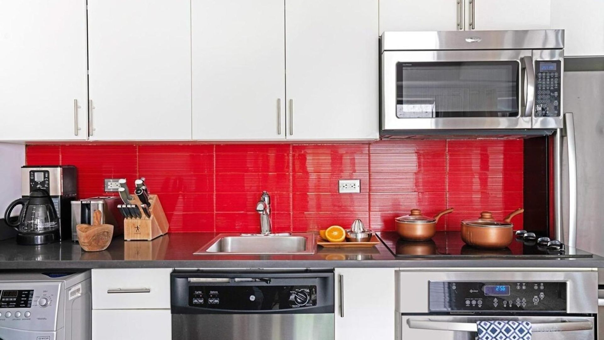 809 Midtown Apartment *
