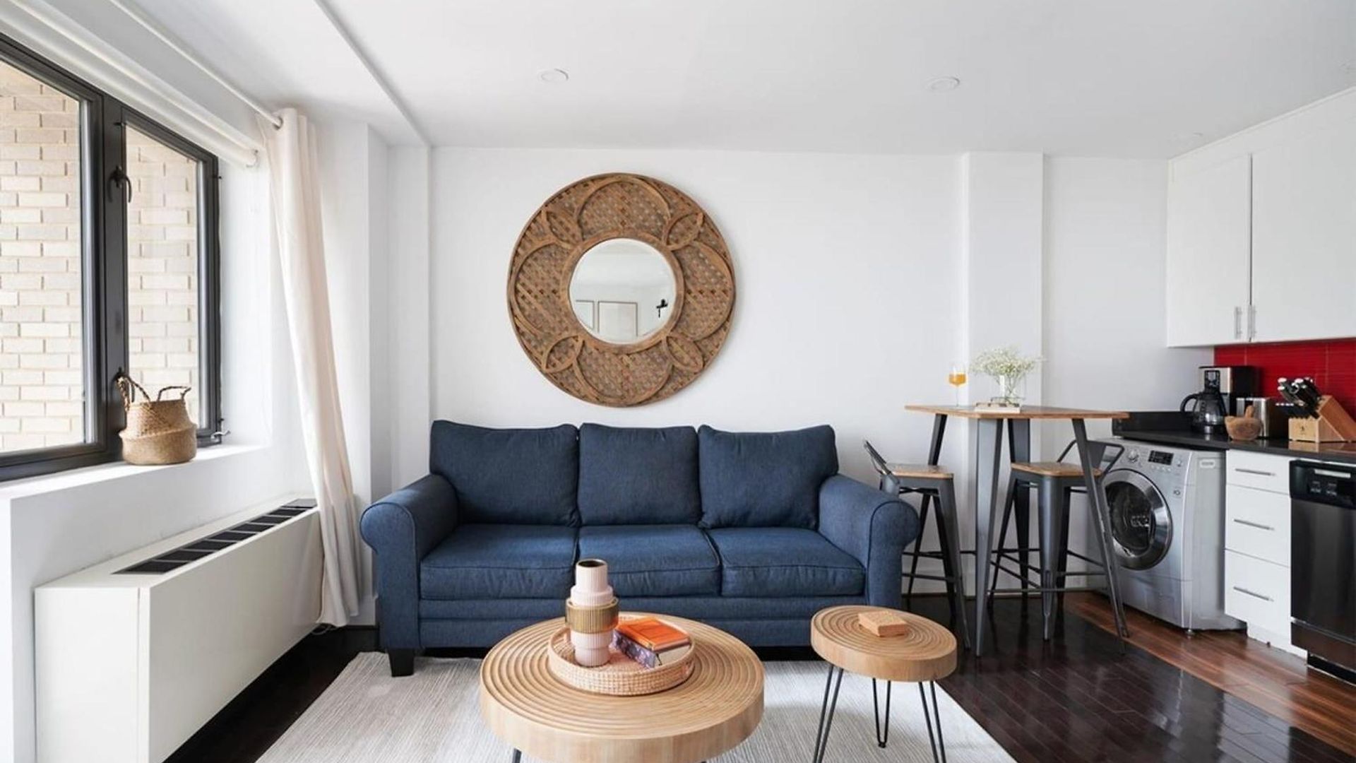 809 Midtown Apartment