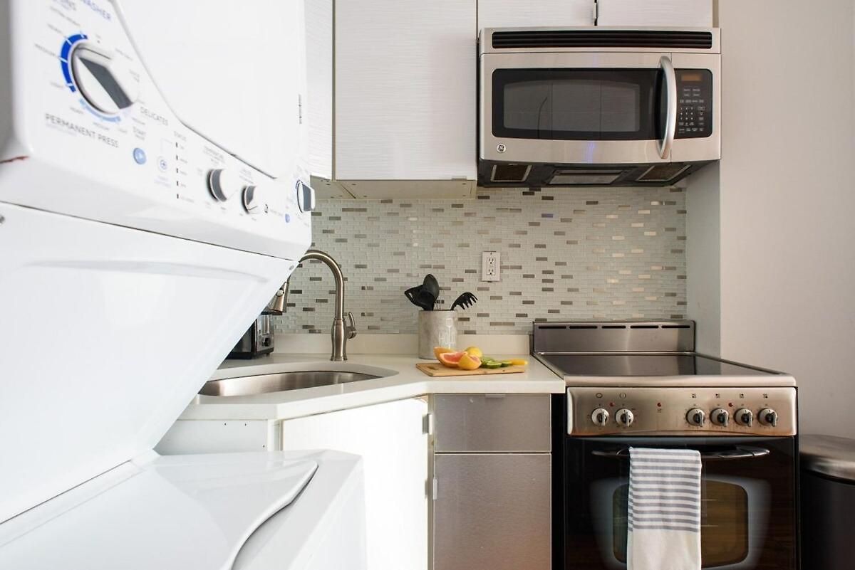 Apartment 241 East