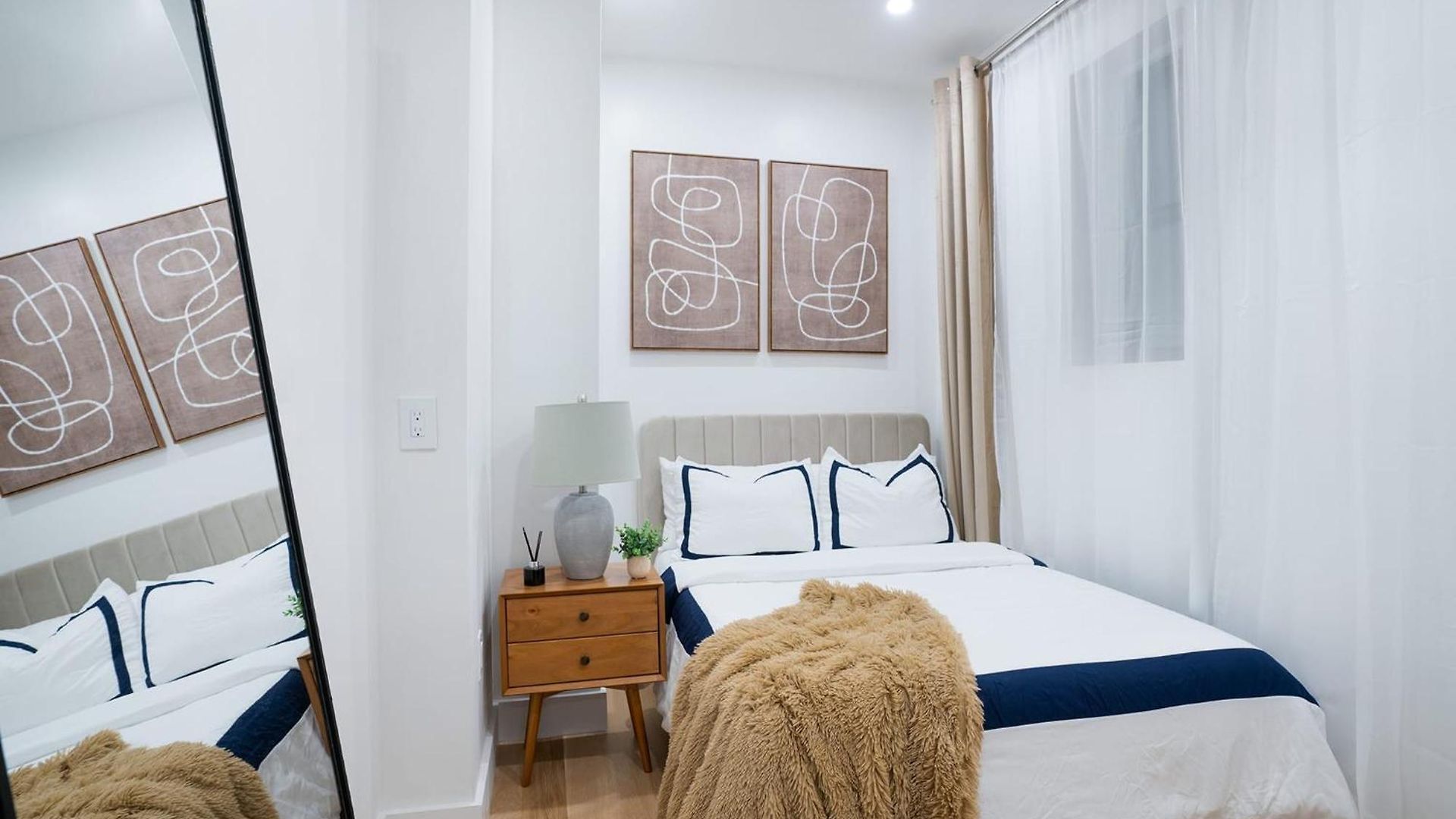 1290 Ues Apartment *