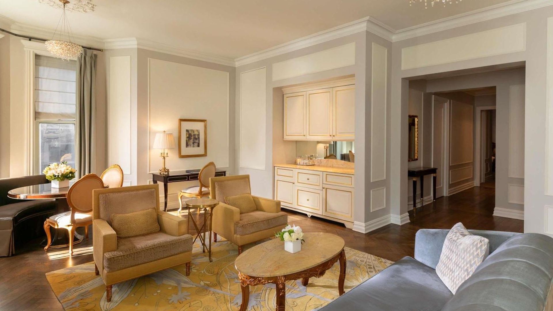 Hotel The Plaza, A Fairmont 5*