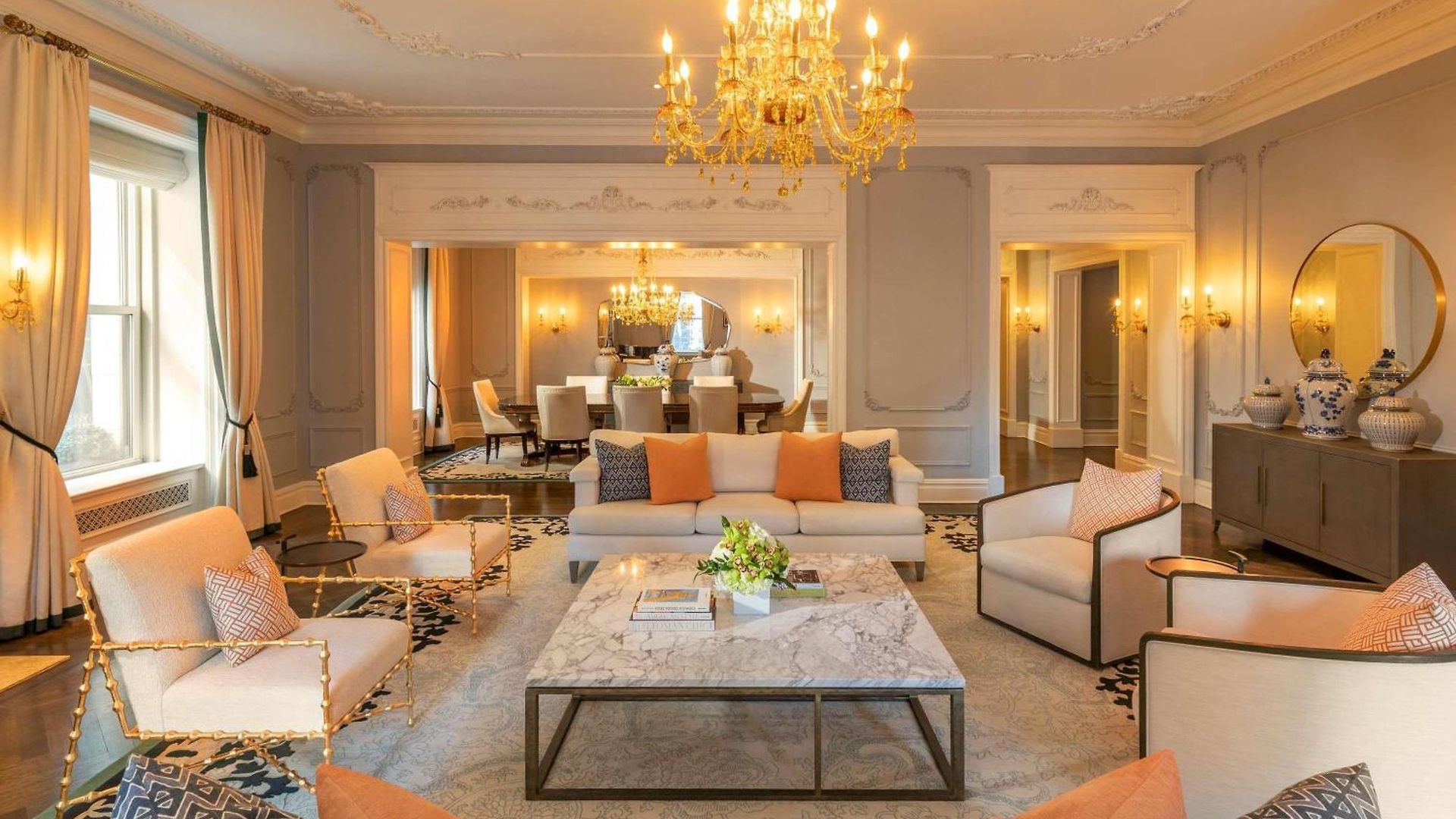 Hotel The Plaza, A Fairmont 5*