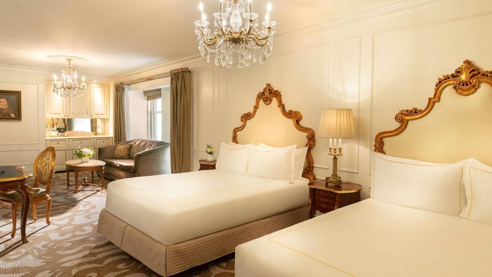 Hotel The Plaza, A Fairmont New York