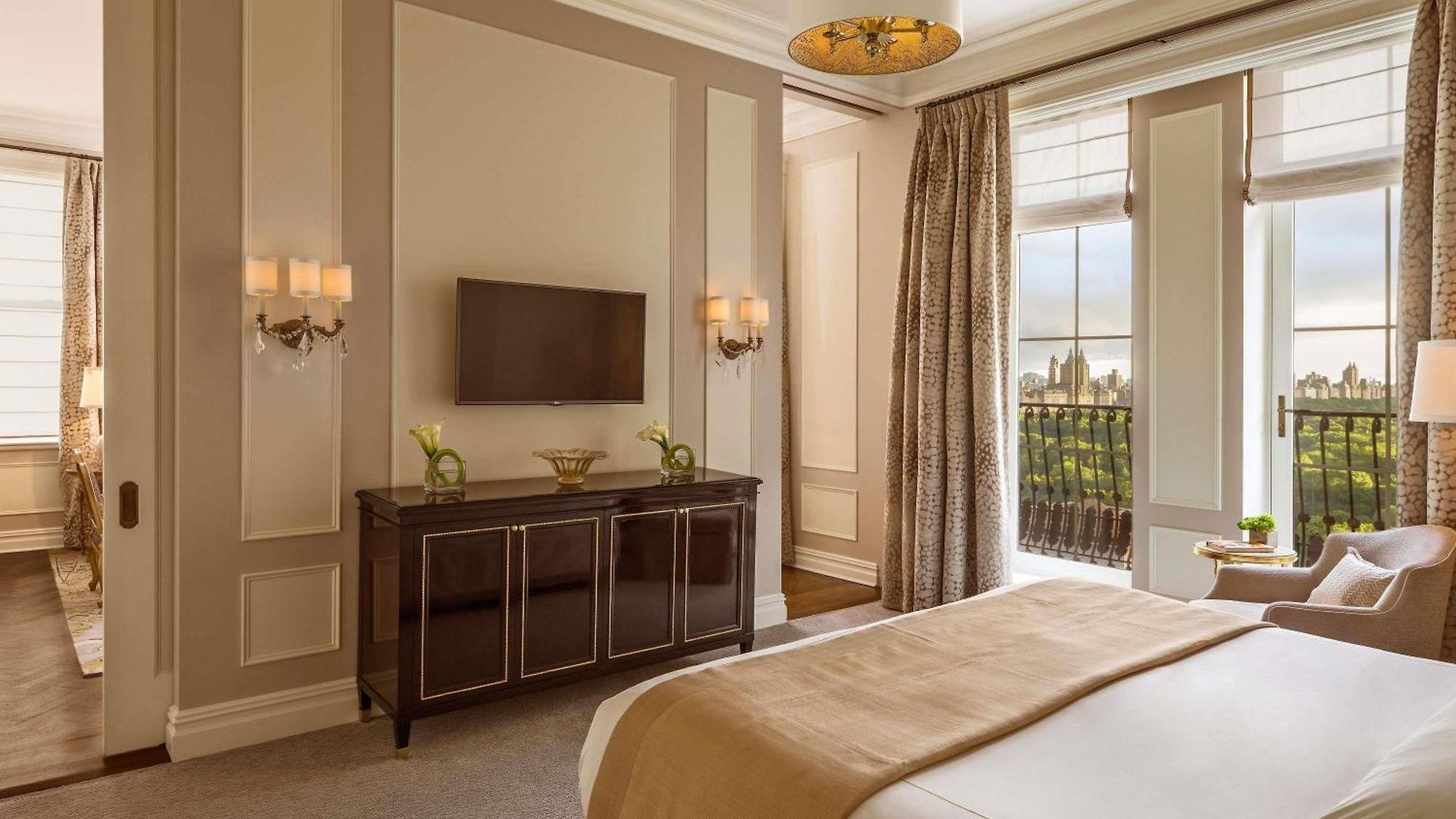 Hotel The Plaza, A Fairmont