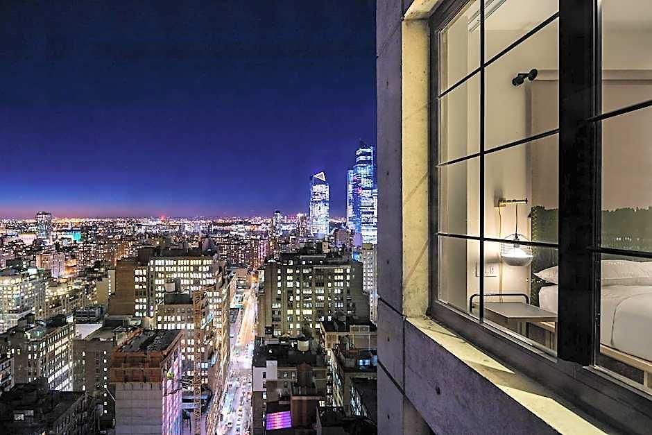 Moxy Nyc Chelsea Hotel