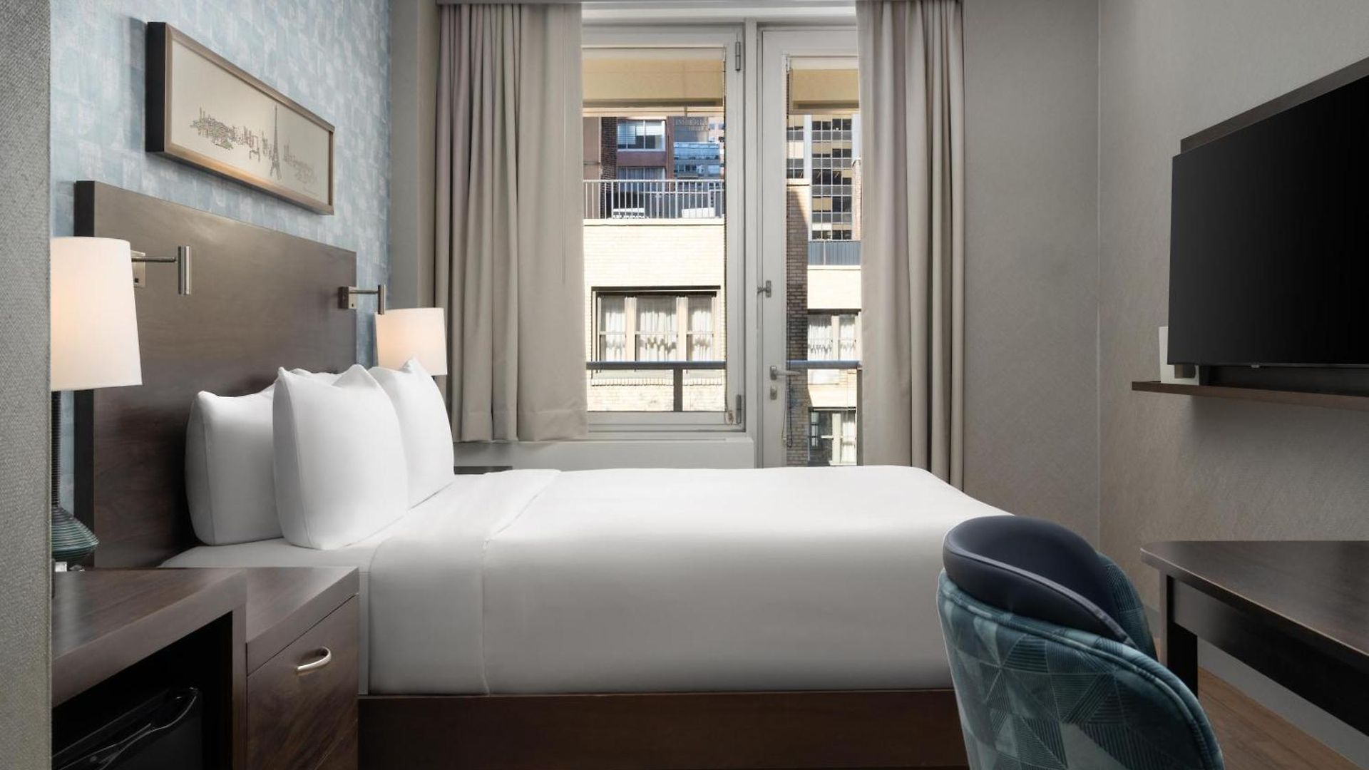 Hotel The Bernic City,tapestry Collection By Hilton 4*