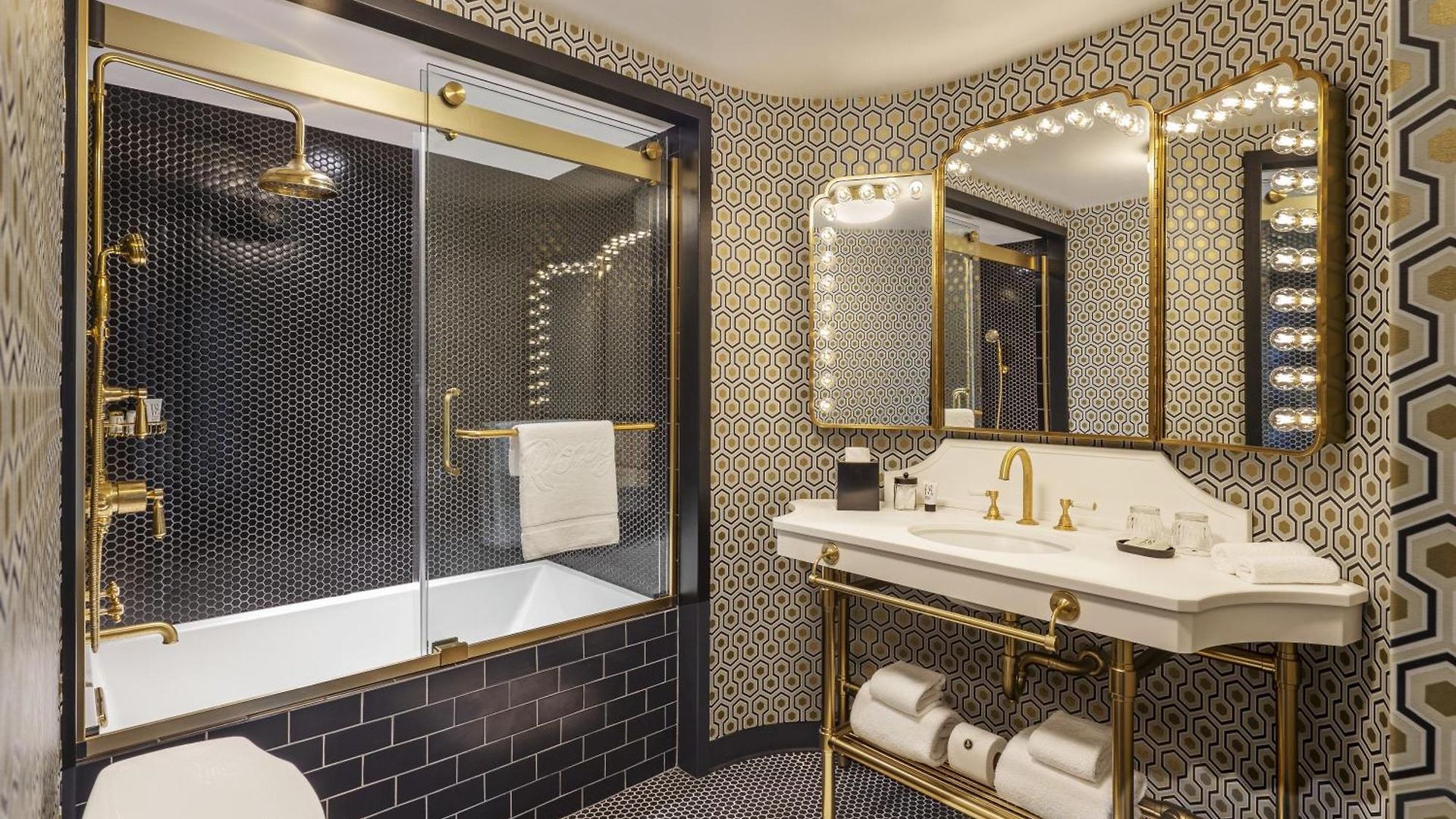 Hotel Roxy New York