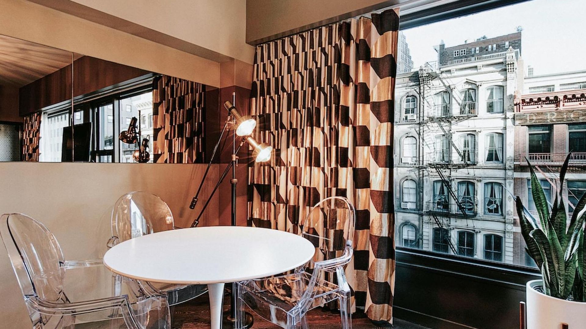 Roxy Hotel 4*