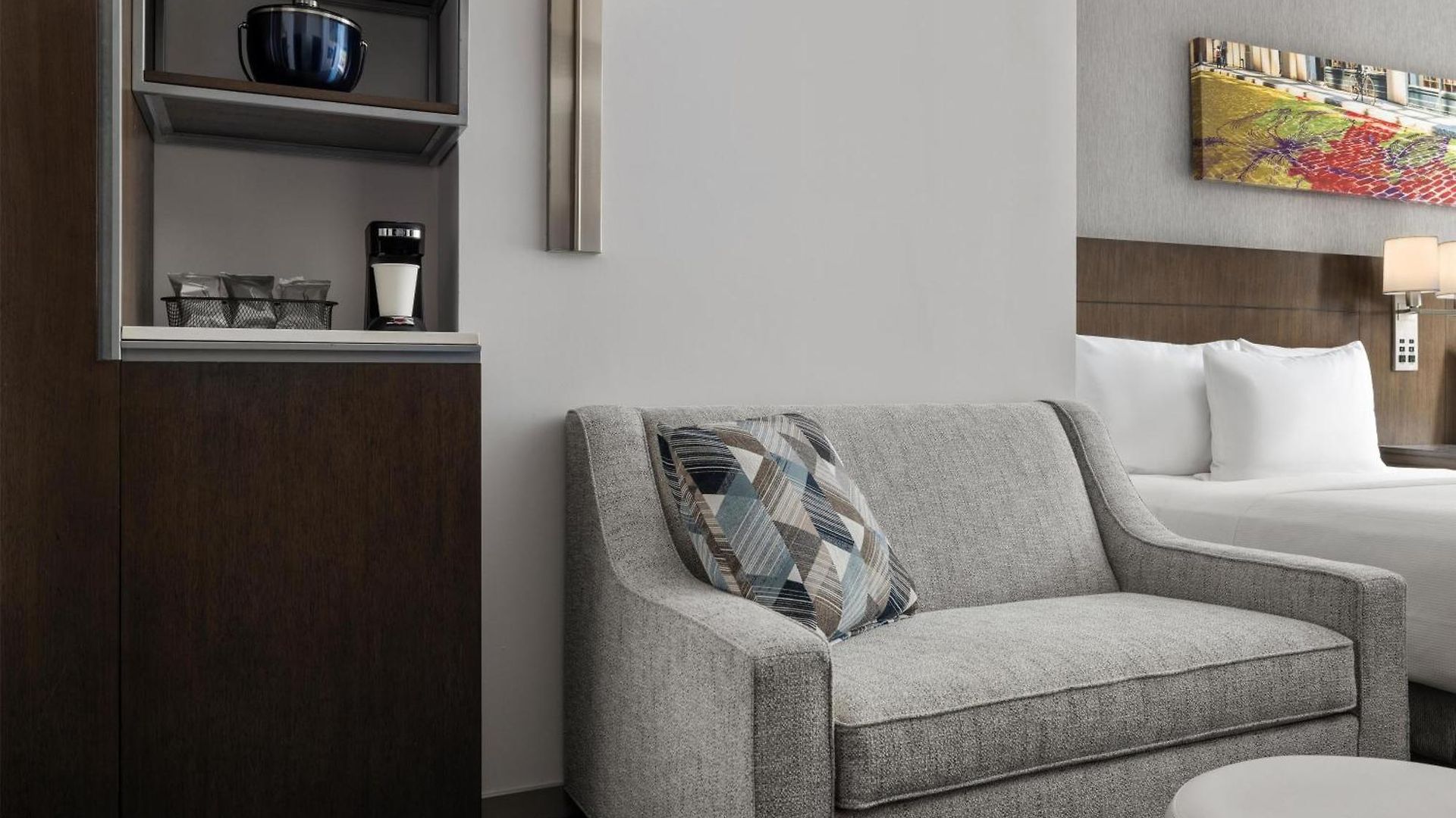 Hyatt Place - Times Square Hotel 4*