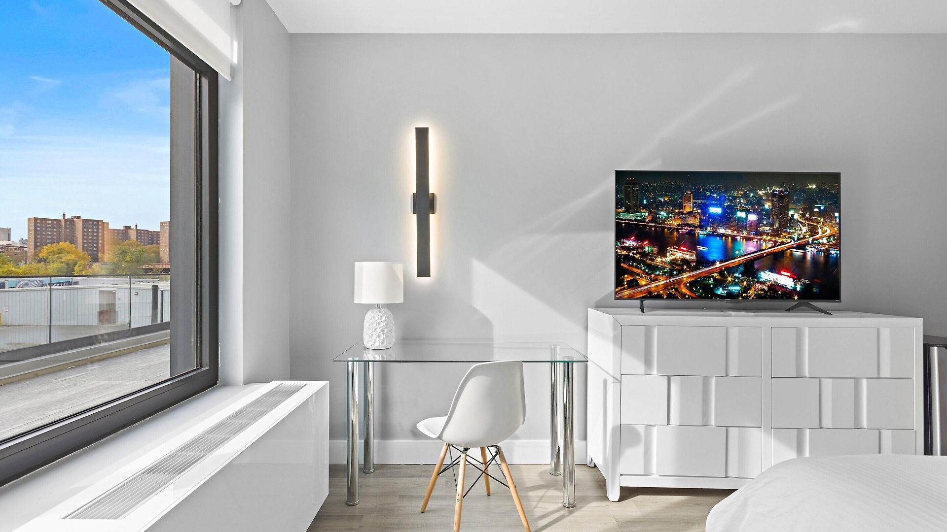 Hotel Global Luxury At The Arches New York