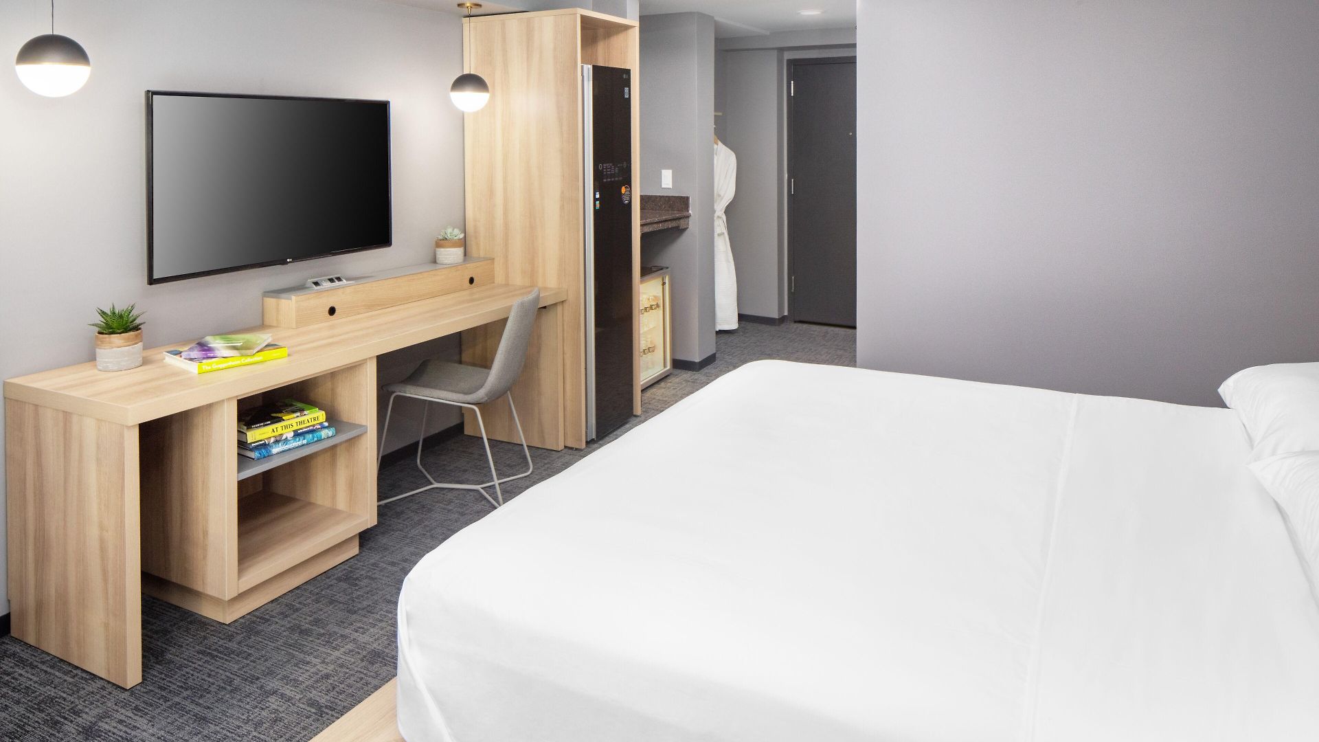 Henn Na Hotel New York