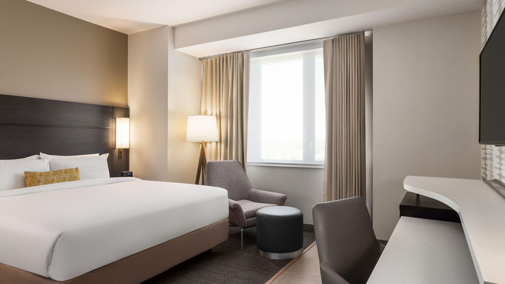 Hotel By Marriott Jfk Airport New York