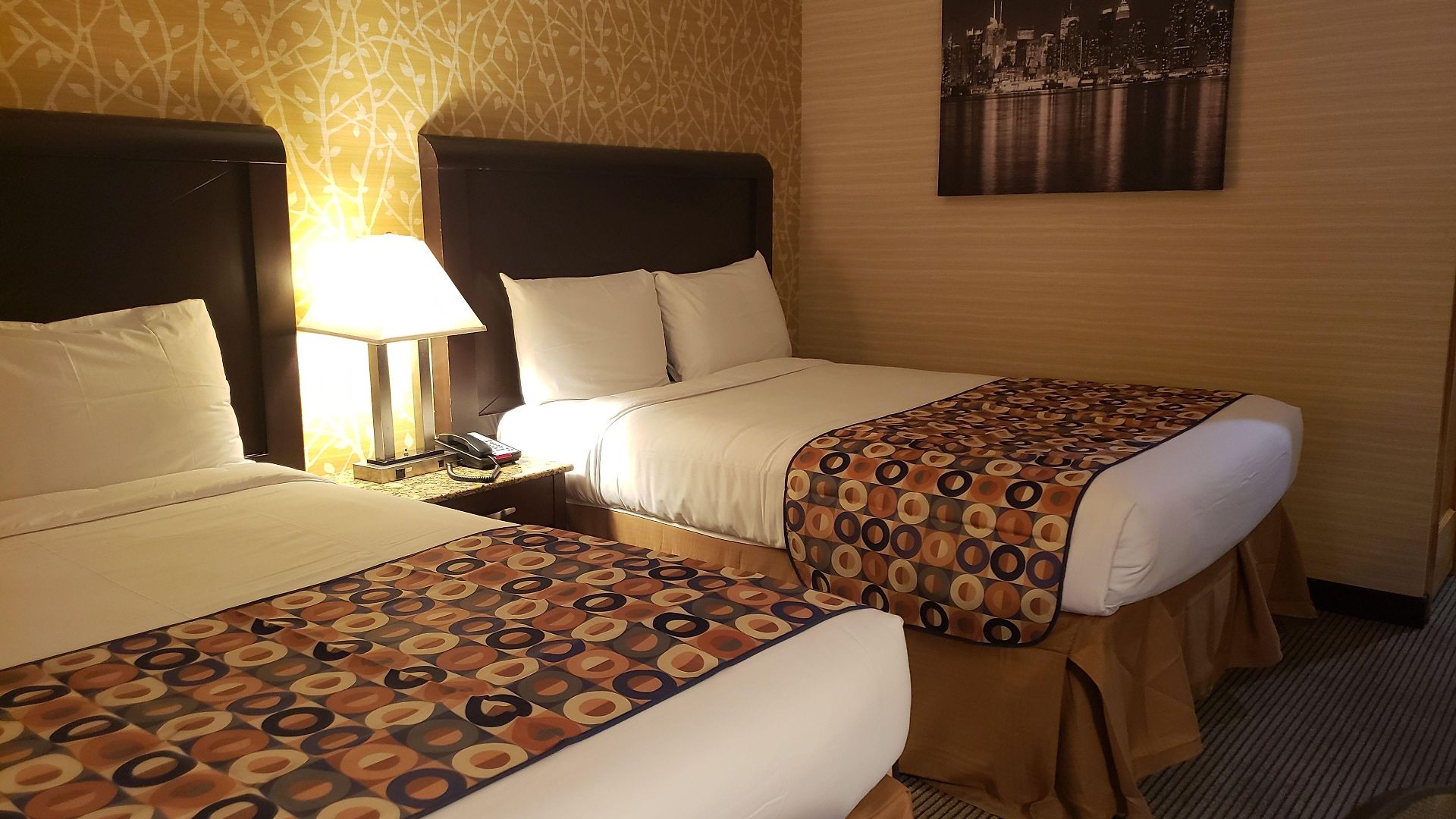 Hotel Elmhurst New York