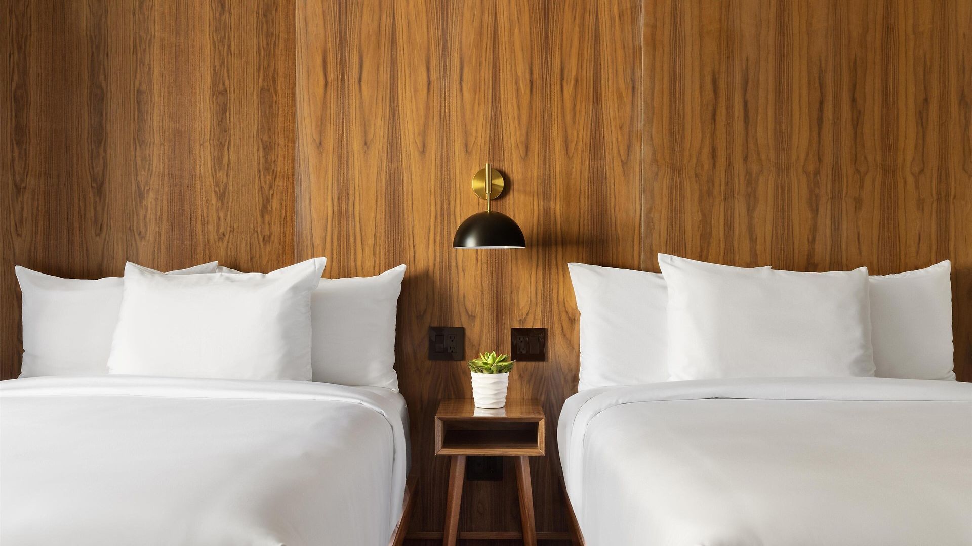 Grayson Hotel