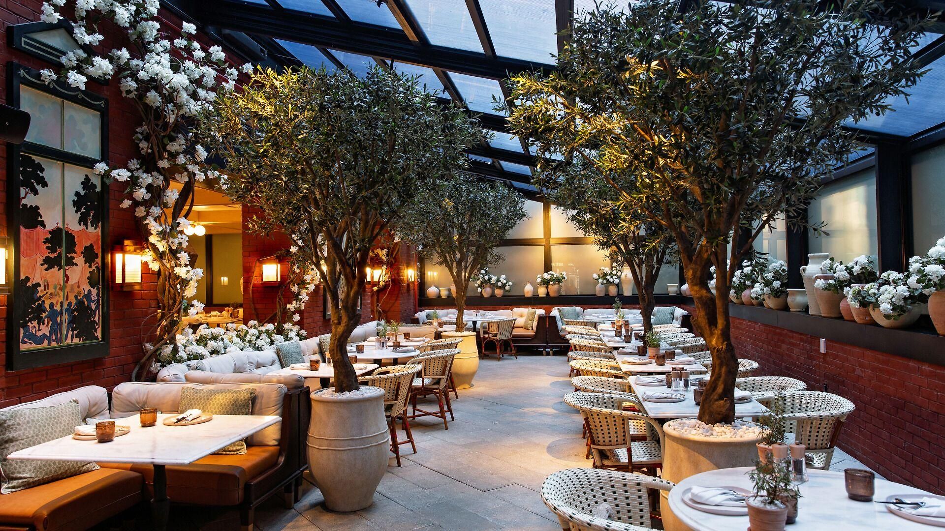 Fouquet's Hotel