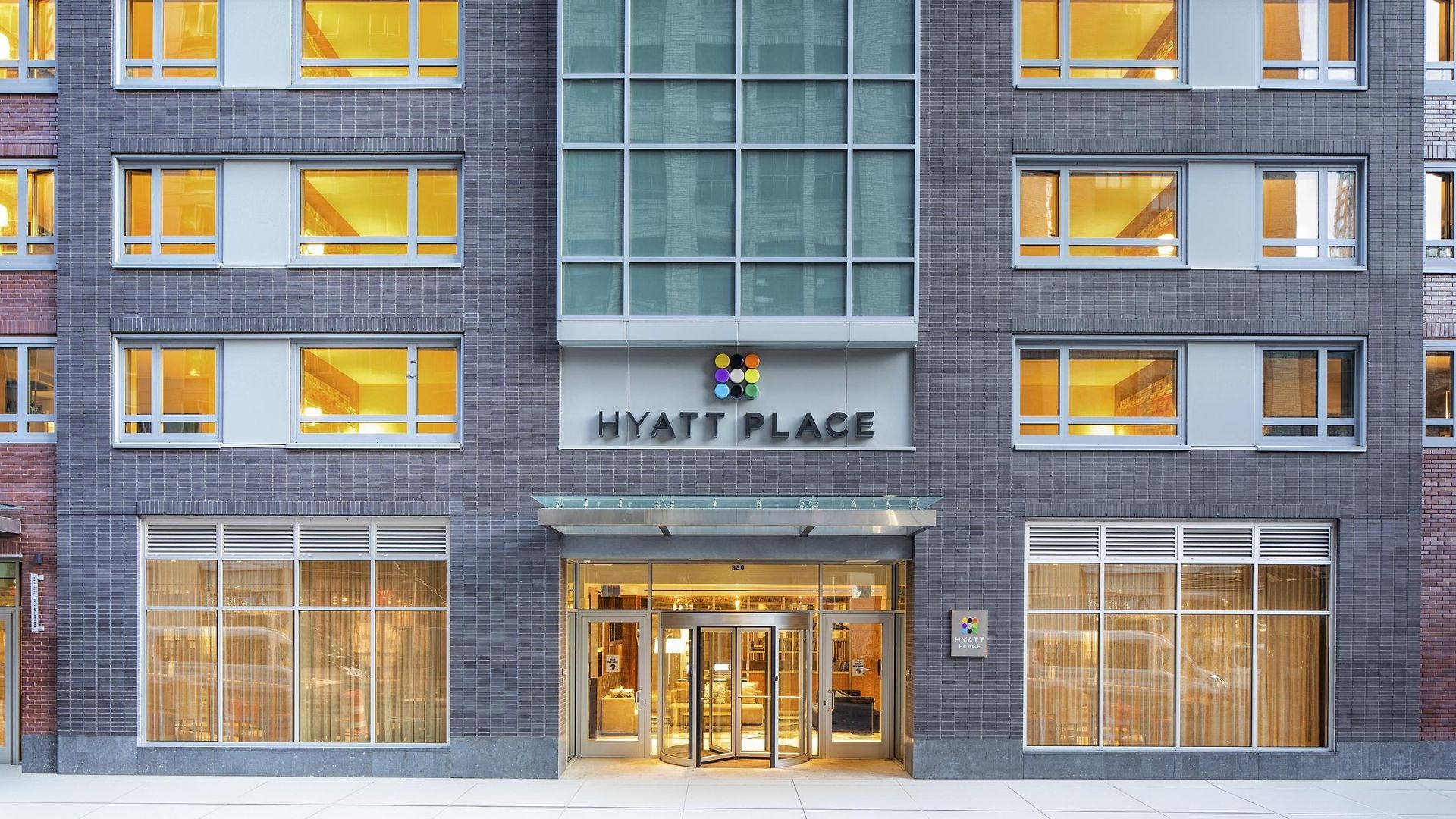 Hyatt Place - Times Square Hotel 4*