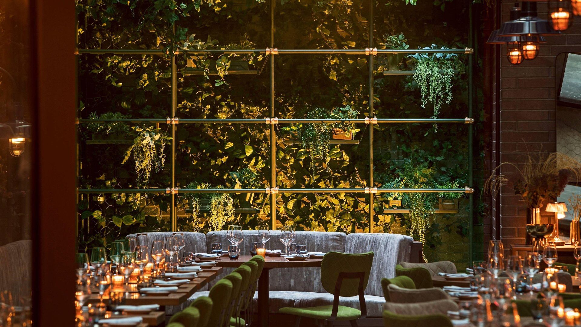 Moxy Nyc East Village Hotel
