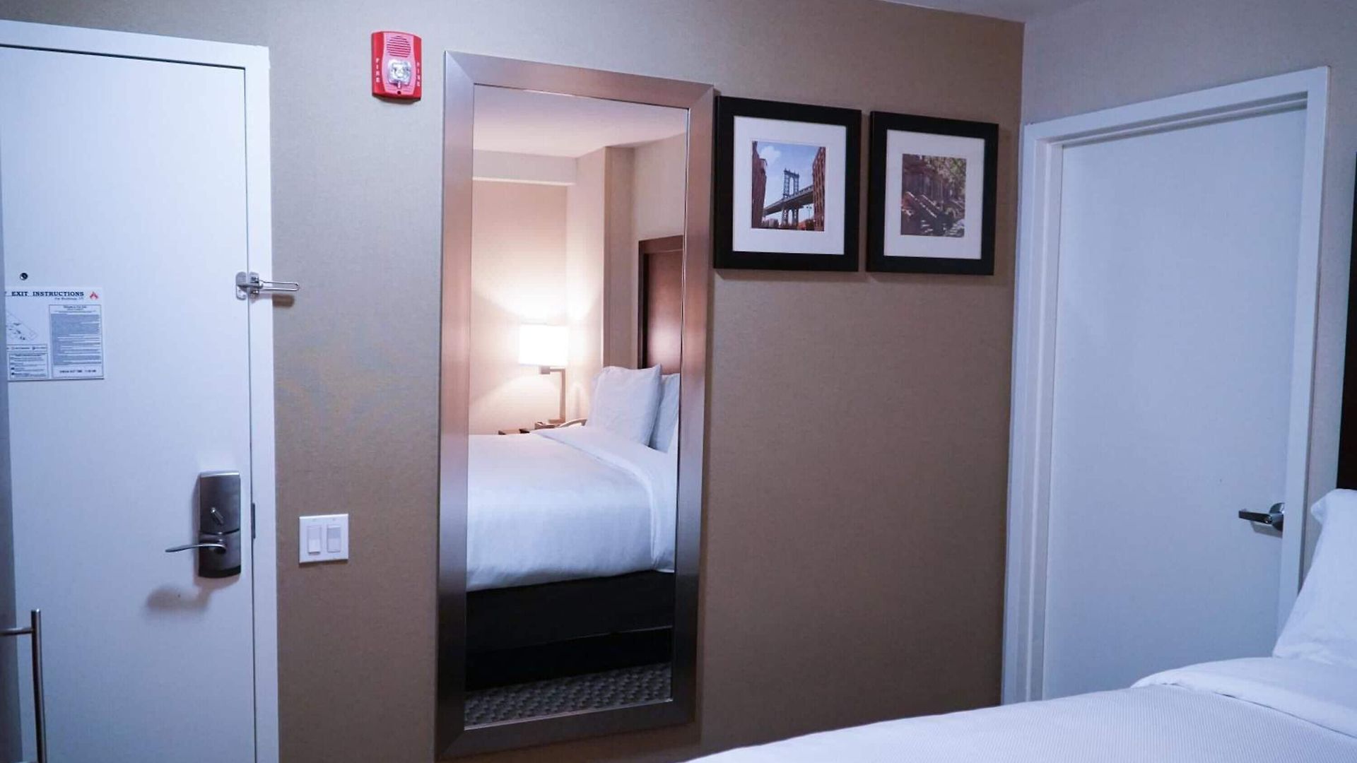 Hotel Mint Jfk Airport