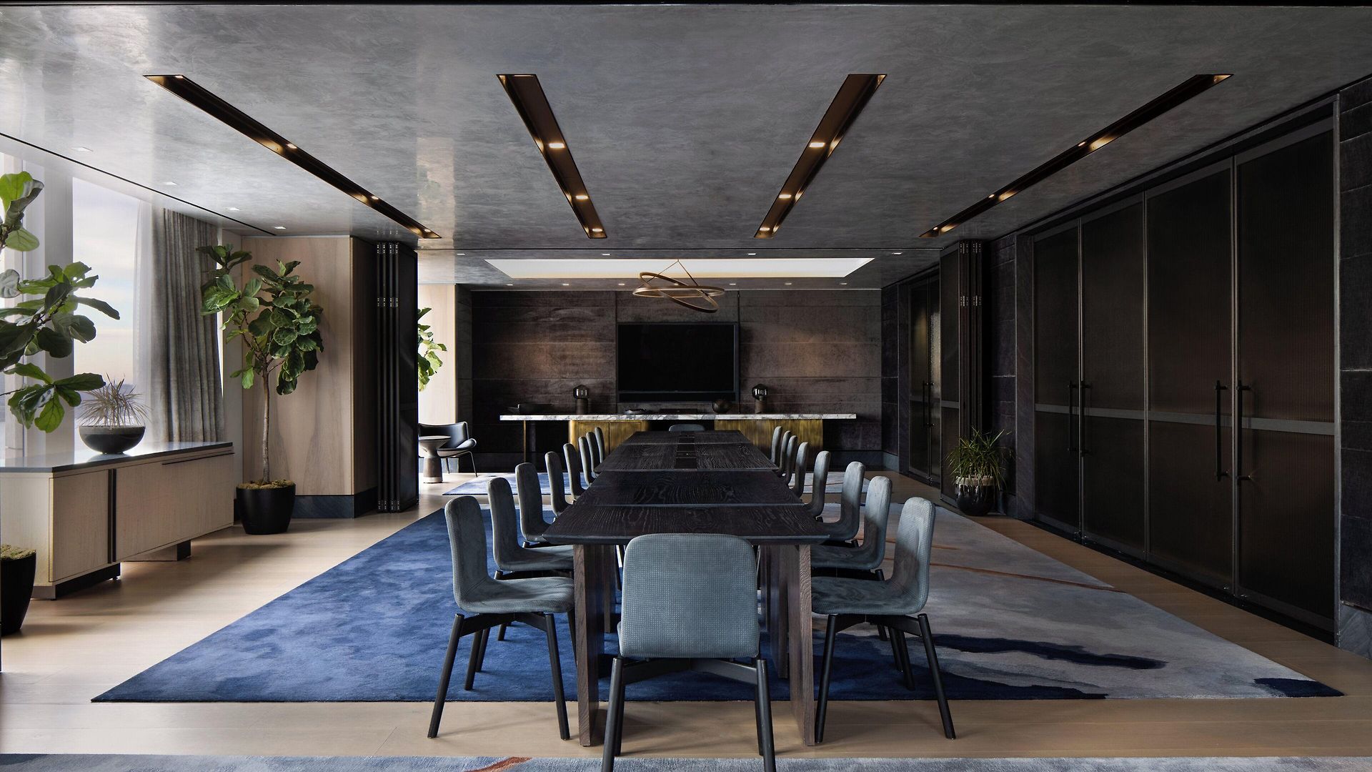 Equinox 5*