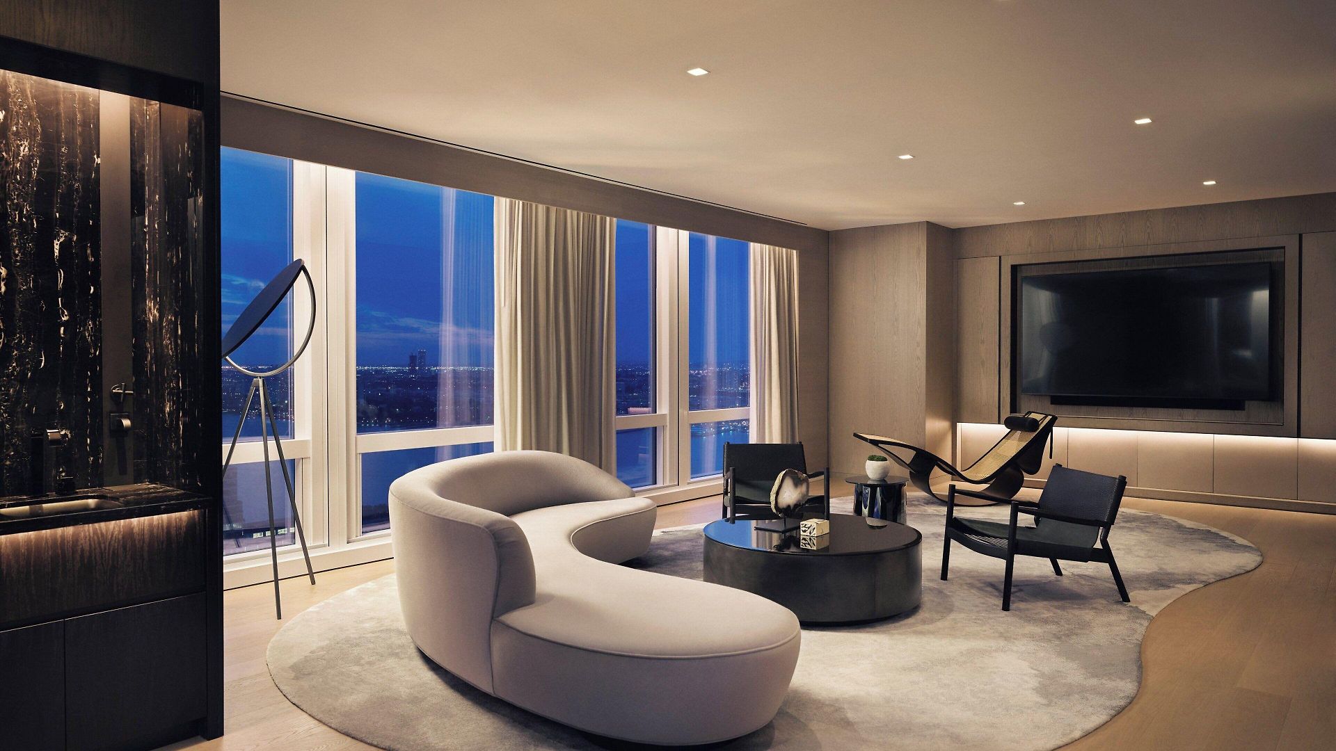Equinox 5* New York
