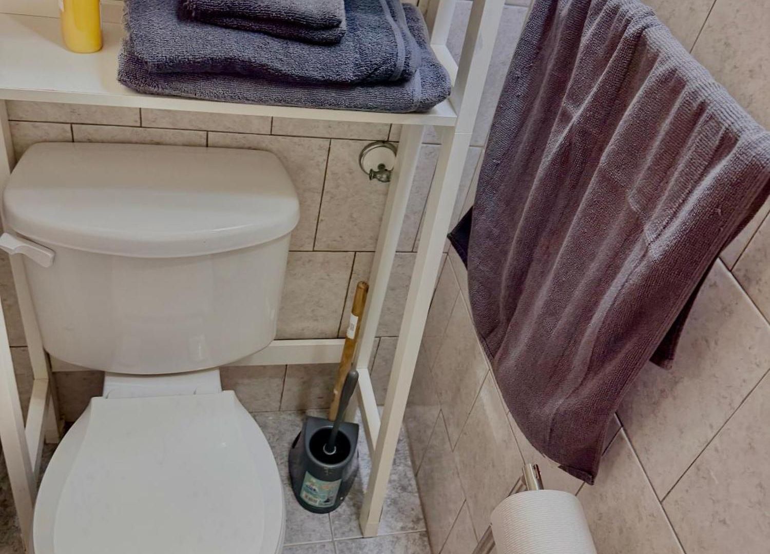 Large 3-bedrooms/2-bath Apt, One Block To Train *