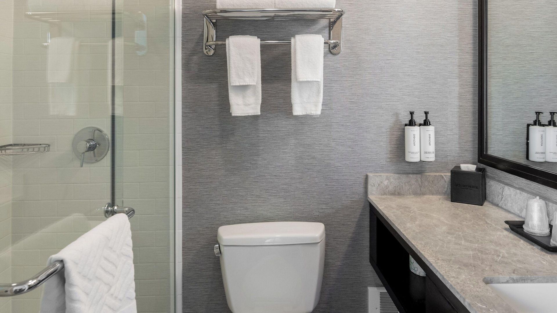 Distrikt City, Tapestry Collection By Hilton Hotel