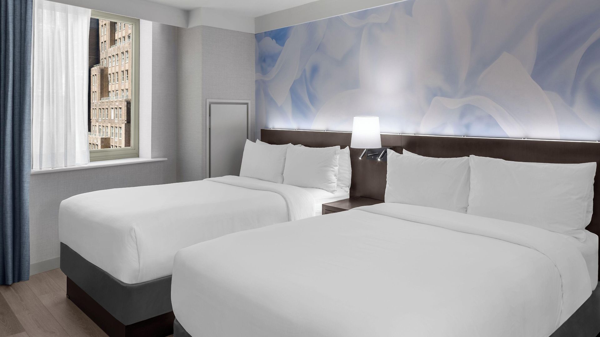 Four Points By Sheraton Downtown Hotel 3*