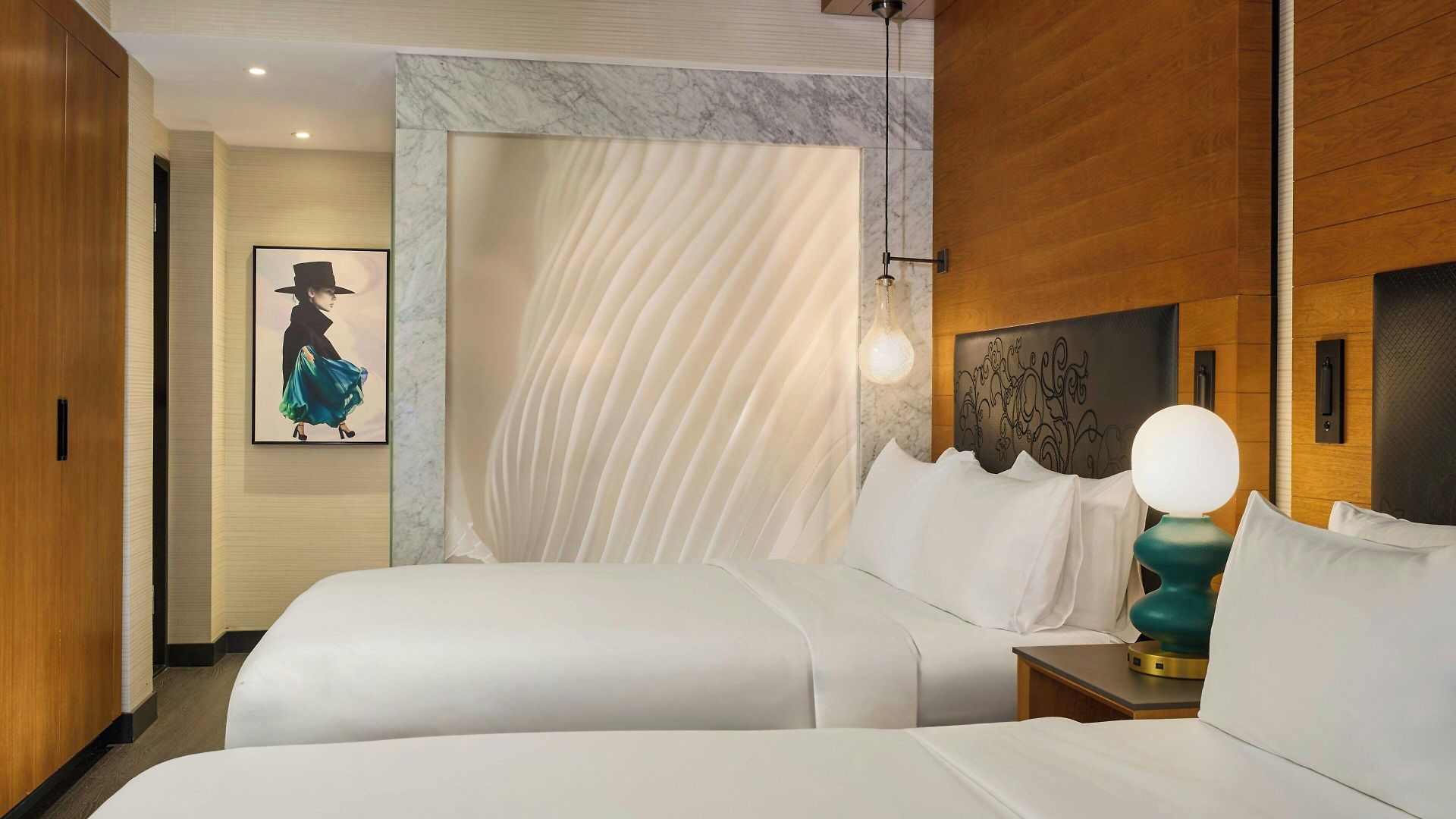 Hotel Renaissance Midtown 4*