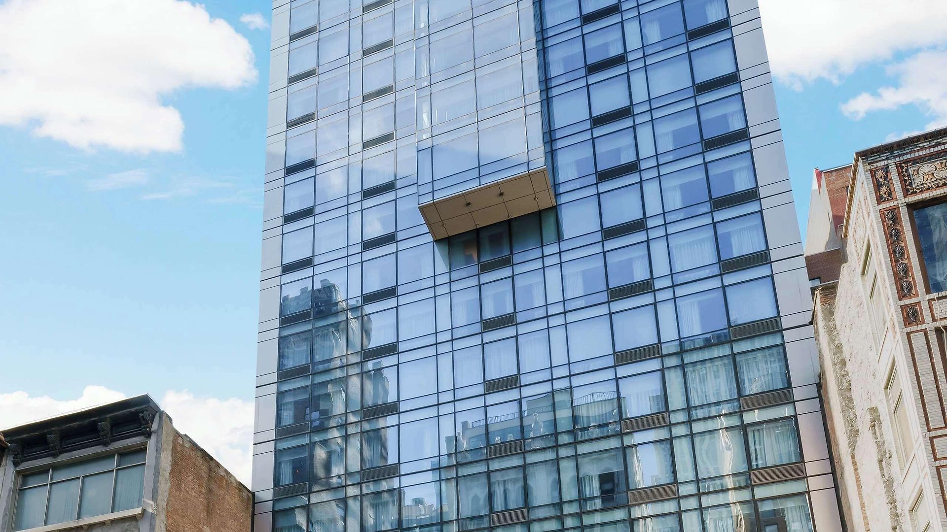 Hilton Garden Times Square North Hotel