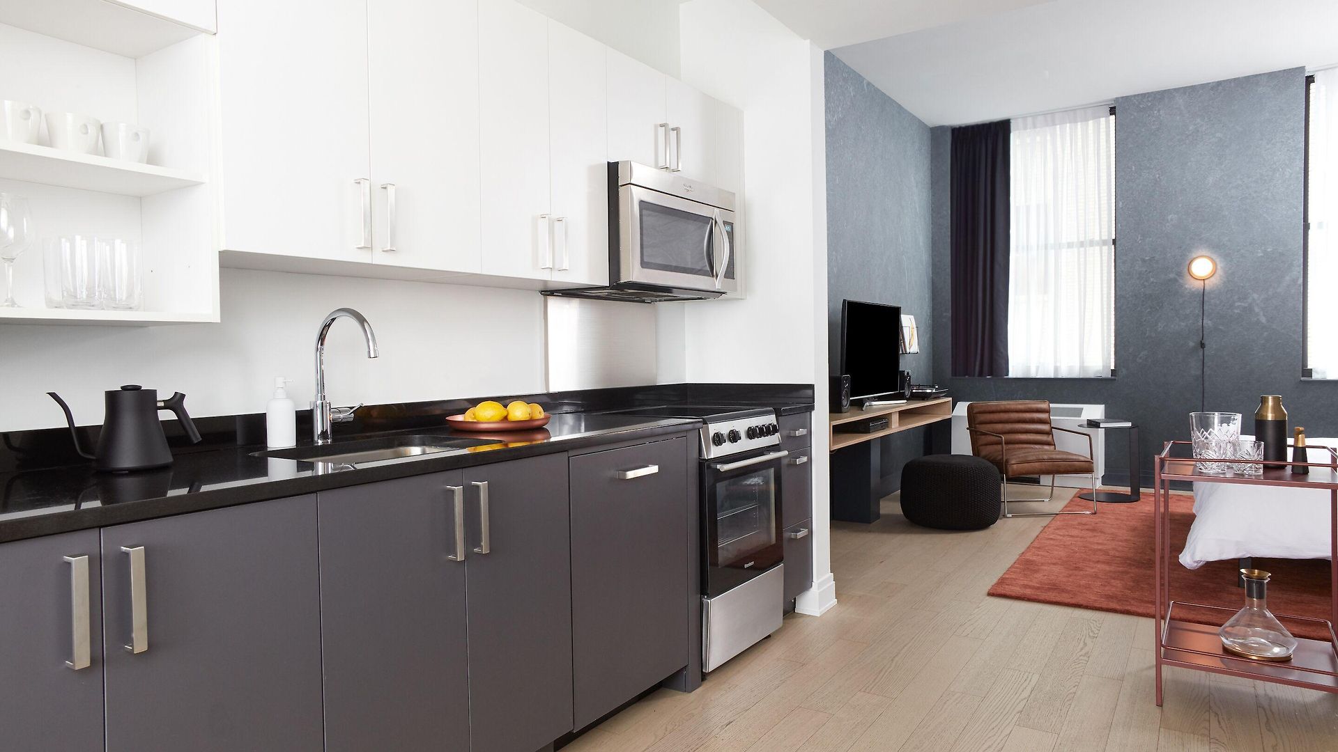 Mint House 70 Pine By Kasa