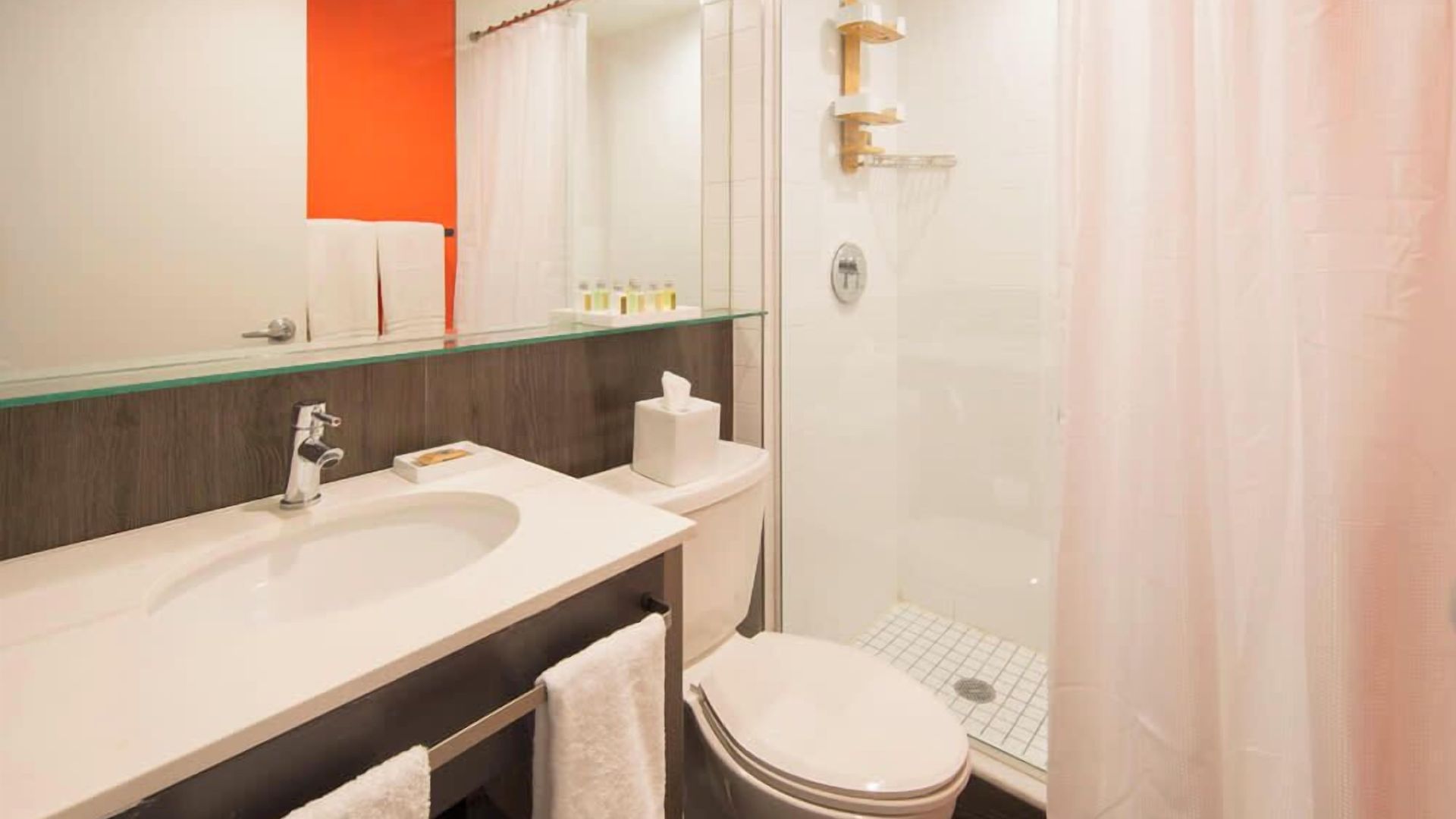 Bklyn House Brooklyn Hotel