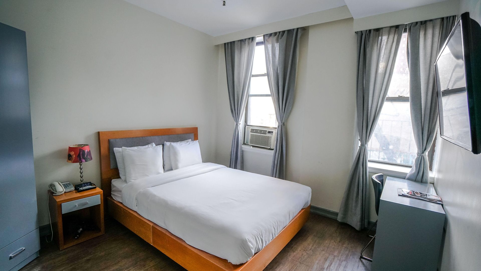 Midtown West Hotel