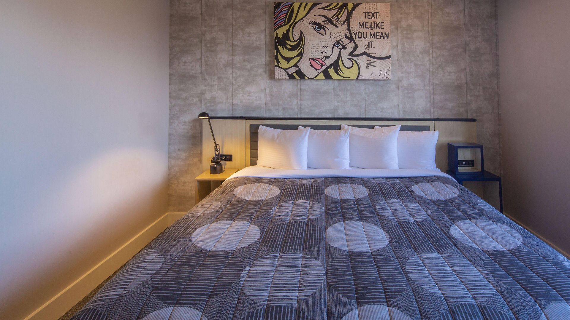 Leon Les Hotel 3*