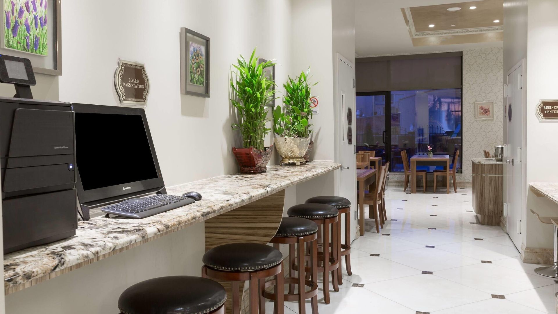 Ramada By Wyndham Flushing Queens Hotel New York