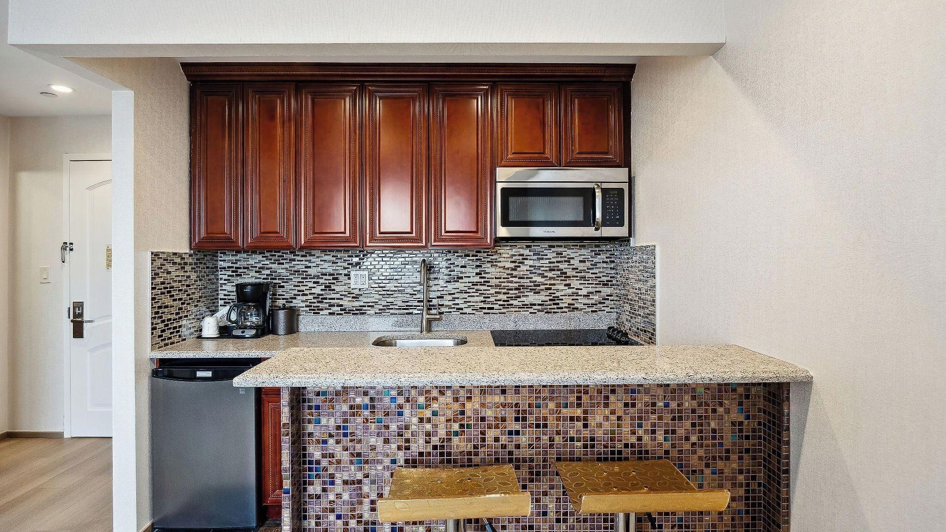 Ramada By Wyndham Flushing Queens Hotel New York