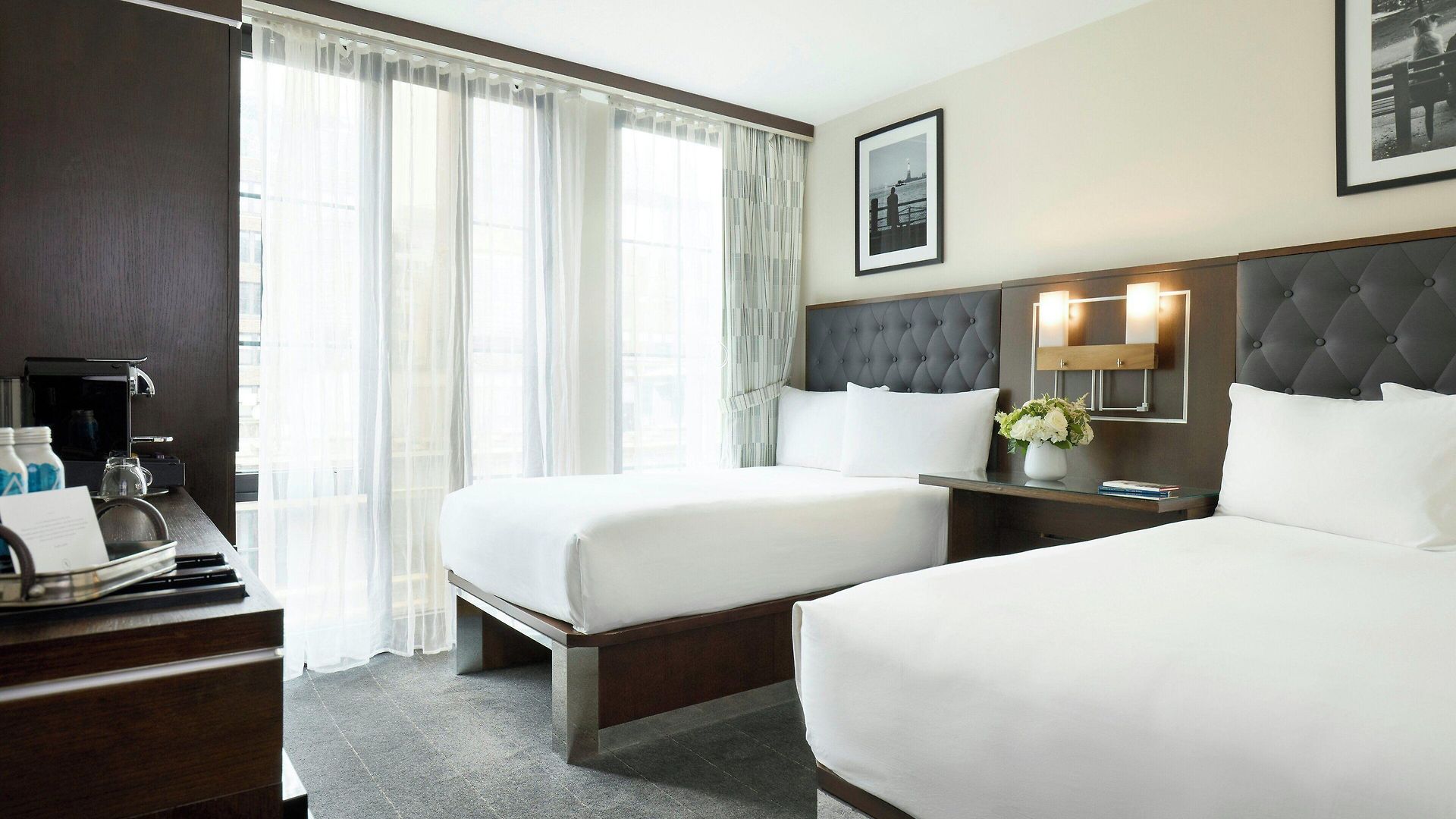 Archer Hotel