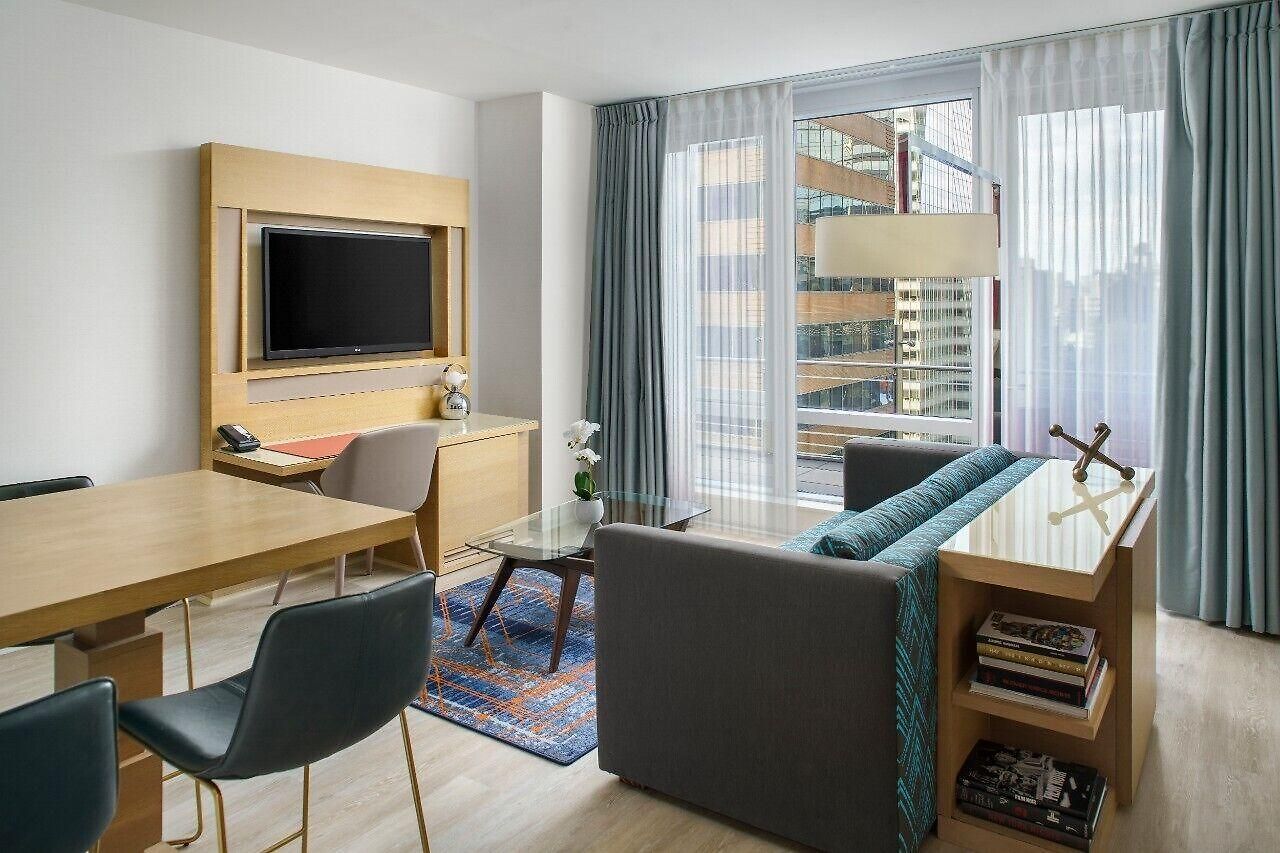 Hyatt Centric Times Square 4*