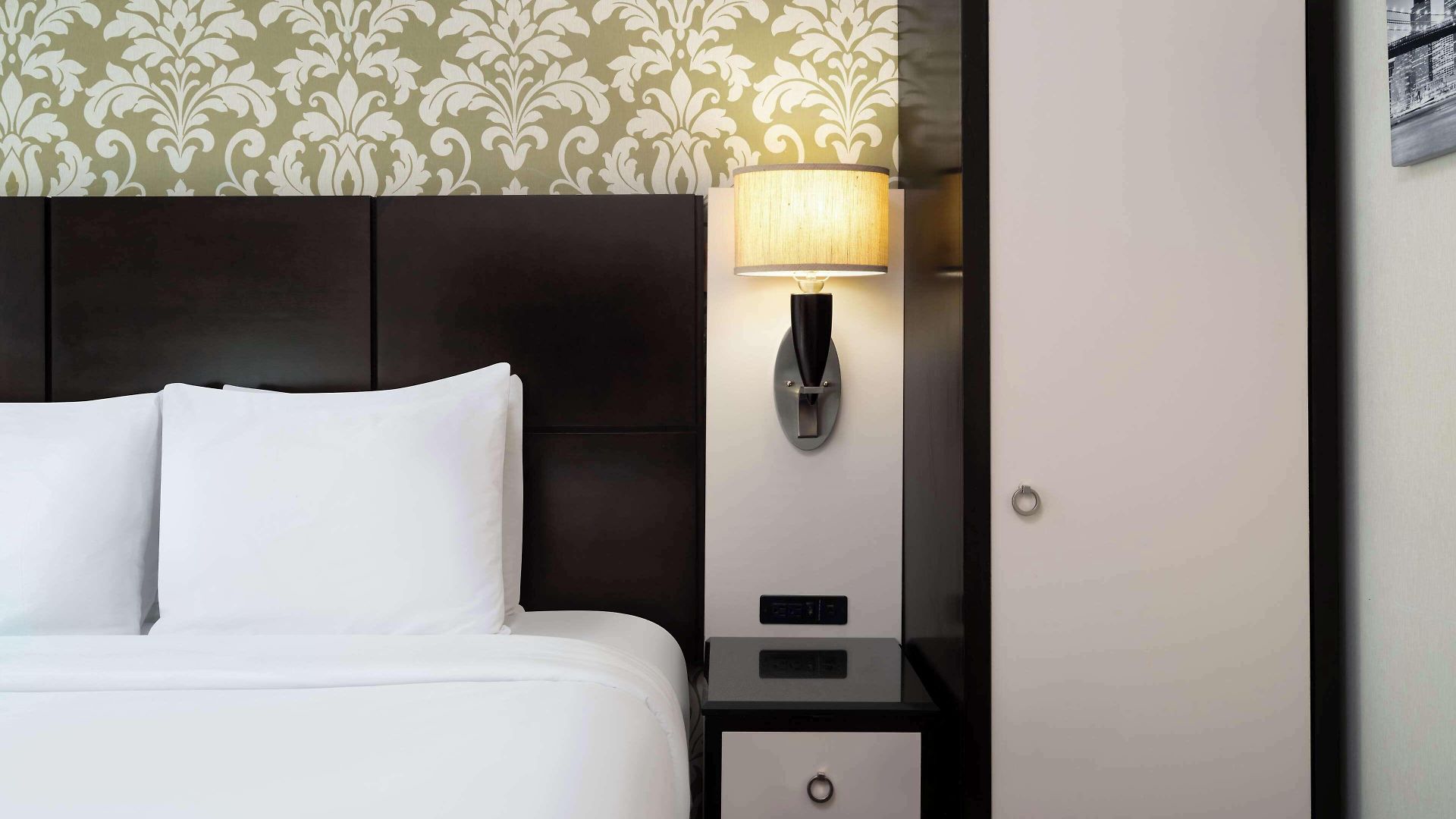 Western Premier Herald Square 3*