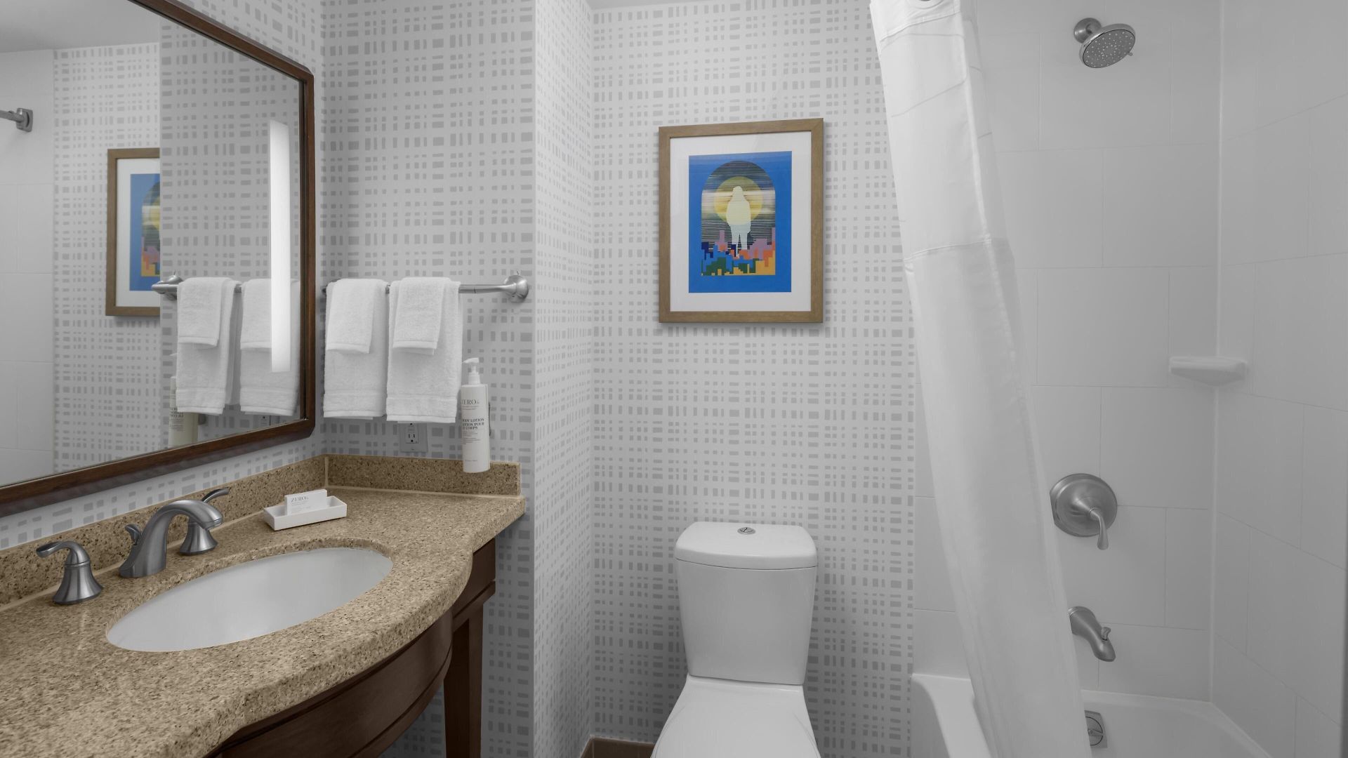 Hampton Manhattan Grand 3*