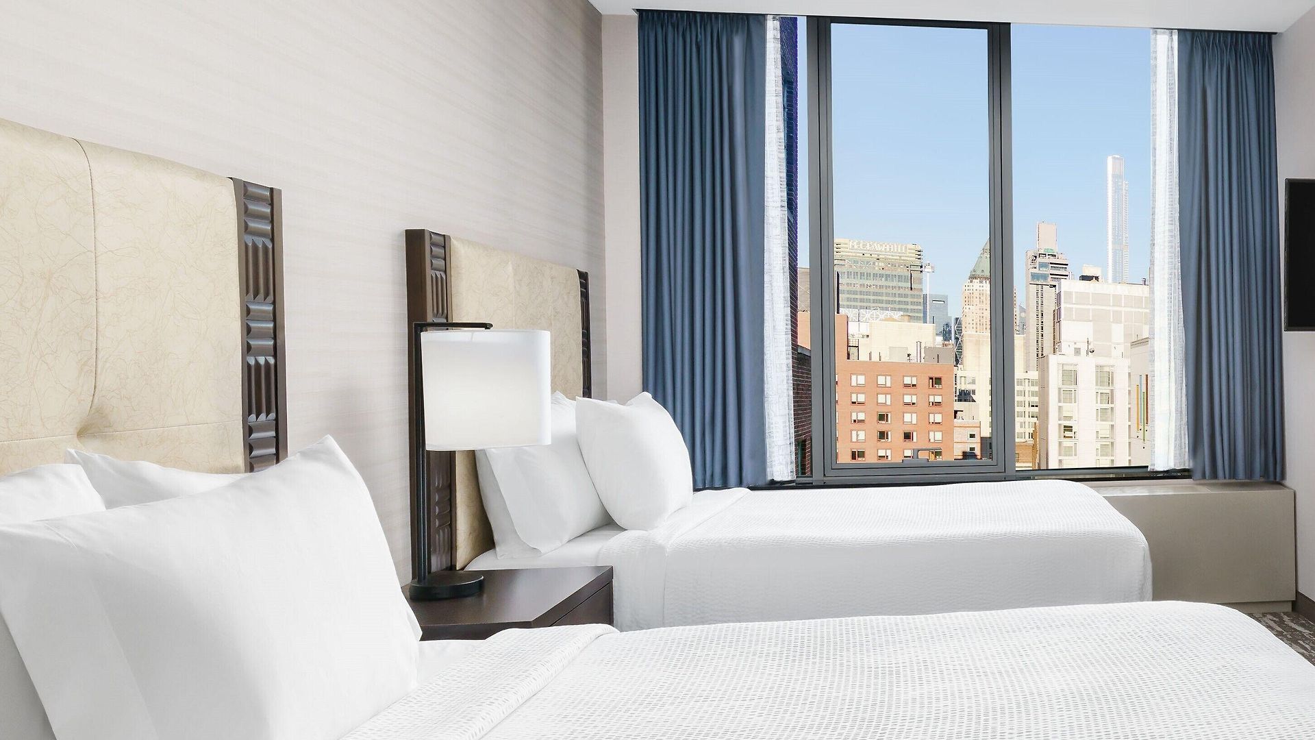 Fairfield & By Marriott Midtown Manhattan/penn Station Hotel