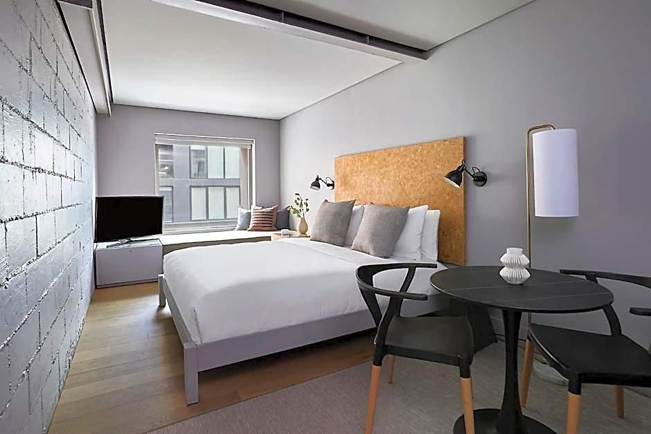 Hotel Kasa Lantern Lower East Side New York