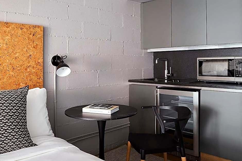 Kasa Lantern Lower East Side Hotel